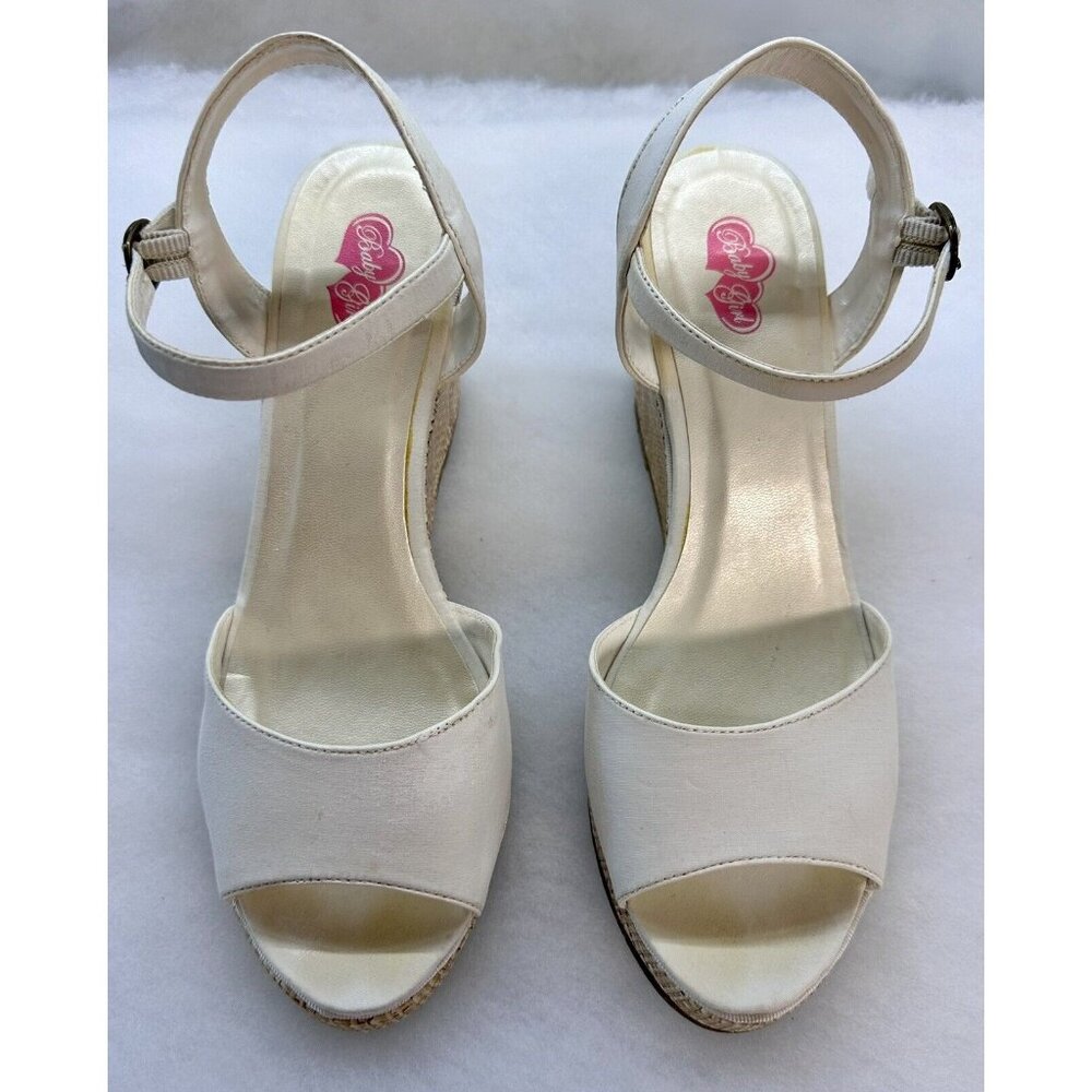 Women’s Sandals Baby Girl Brand Wedge Cork 2 Inch Heals Beige Size 8.5 M